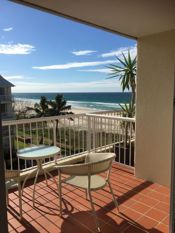 Crystal Beachfront Apartments Gold Coast Exterior foto