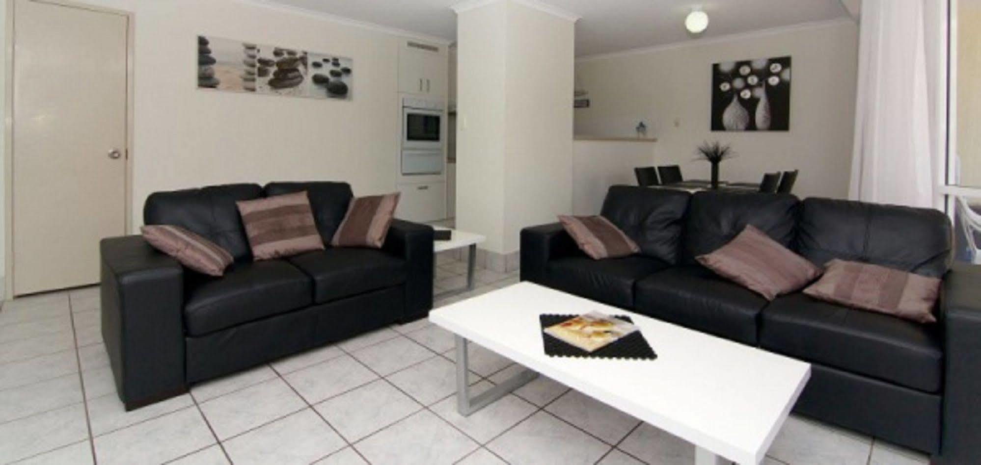 Crystal Beachfront Apartments Gold Coast Exterior foto